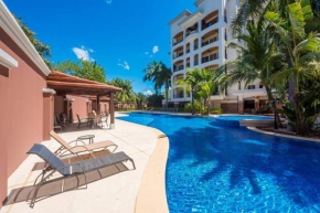 Peninsula 46 - Upscale 2bdr with Jacuzzi - Beach - Fast wifi - Gym